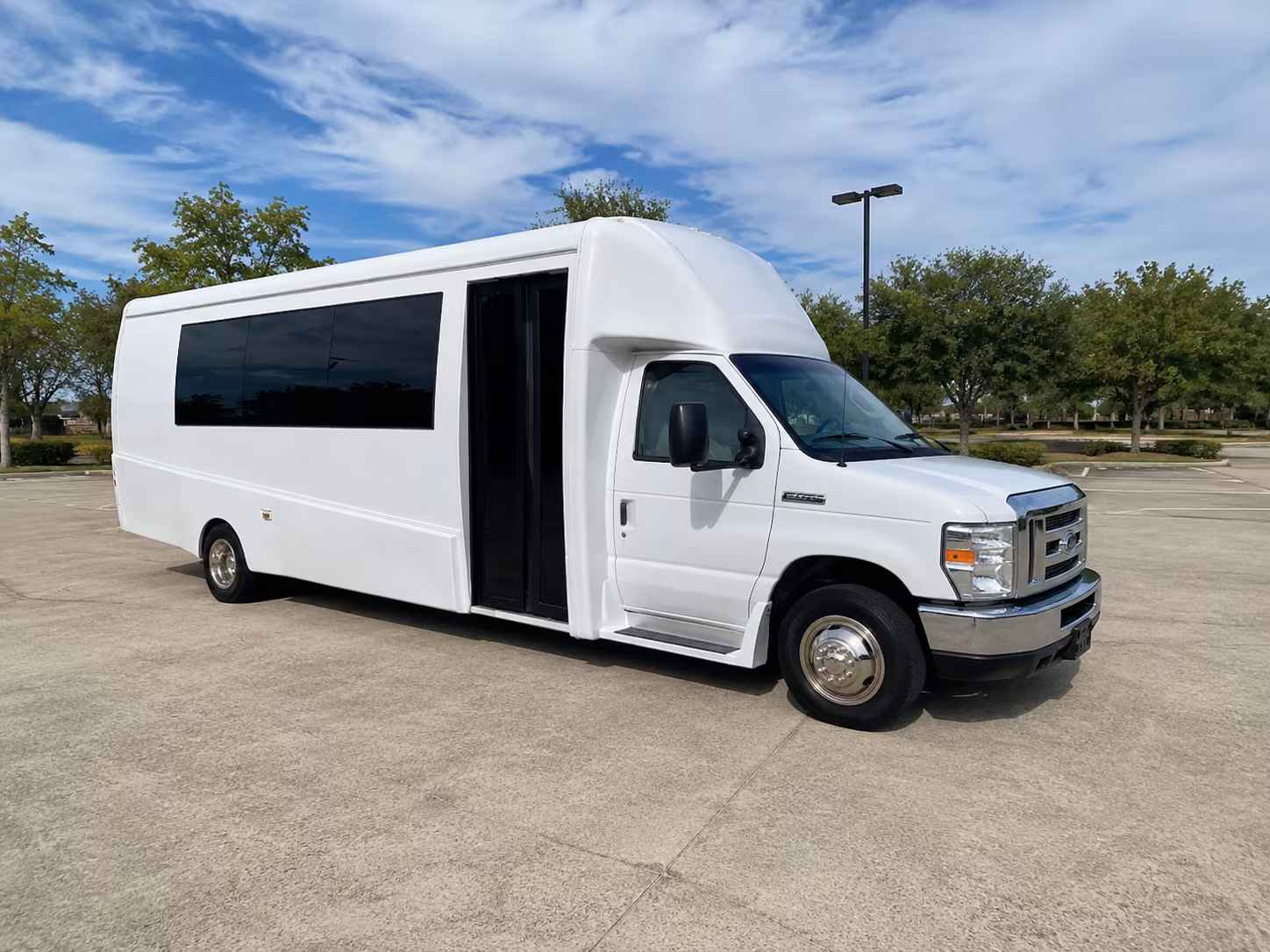 20 Passenger Party Bus