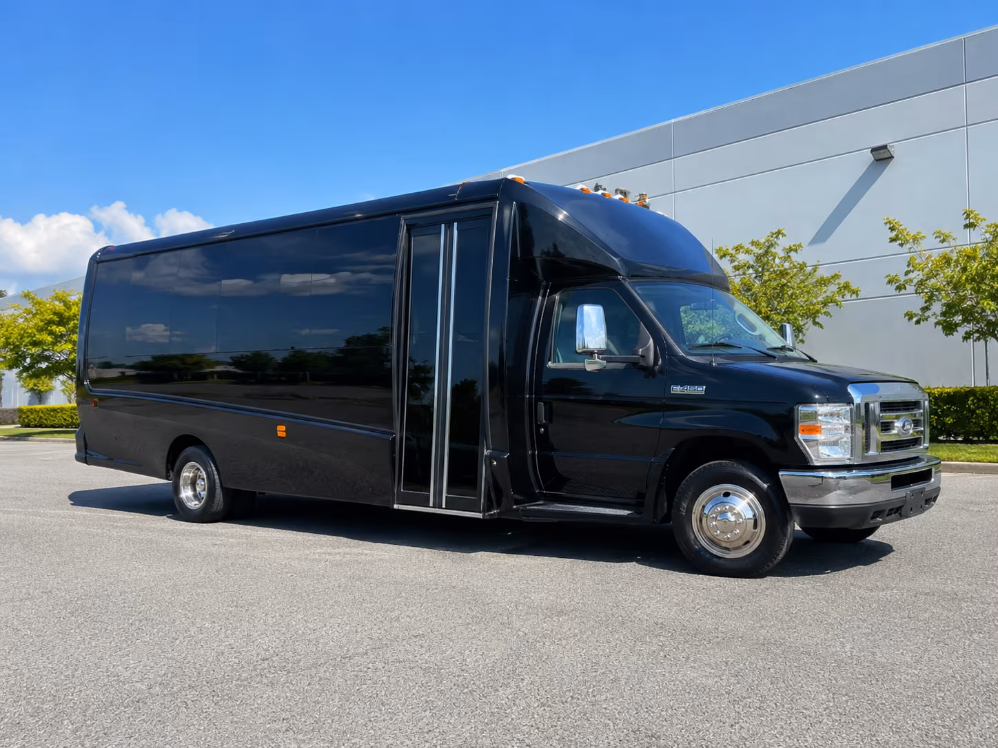 Portsmouth Homecoming & Prom Party Bus Rentals