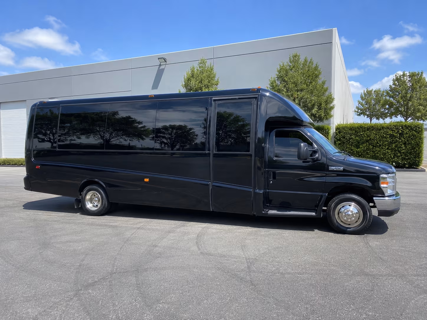 Richmond Winery Tour & Pub Crawl Transportation pickup coordination